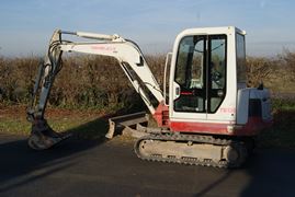 Foto des TAKEUCHI TB135