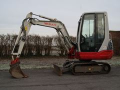 Foto des TAKEUCHI TB 228